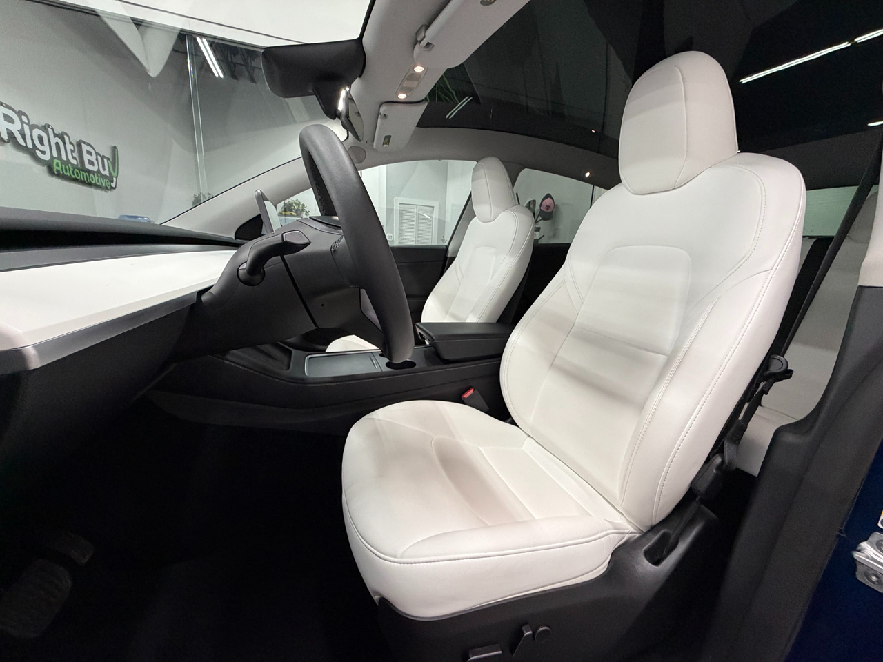 Tesla Model Y Long Range 2023