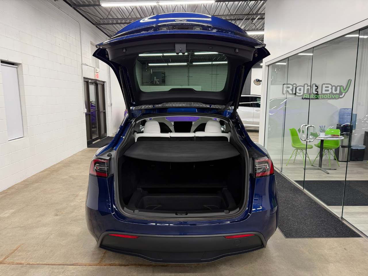 Tesla Model Y Long Range 2023