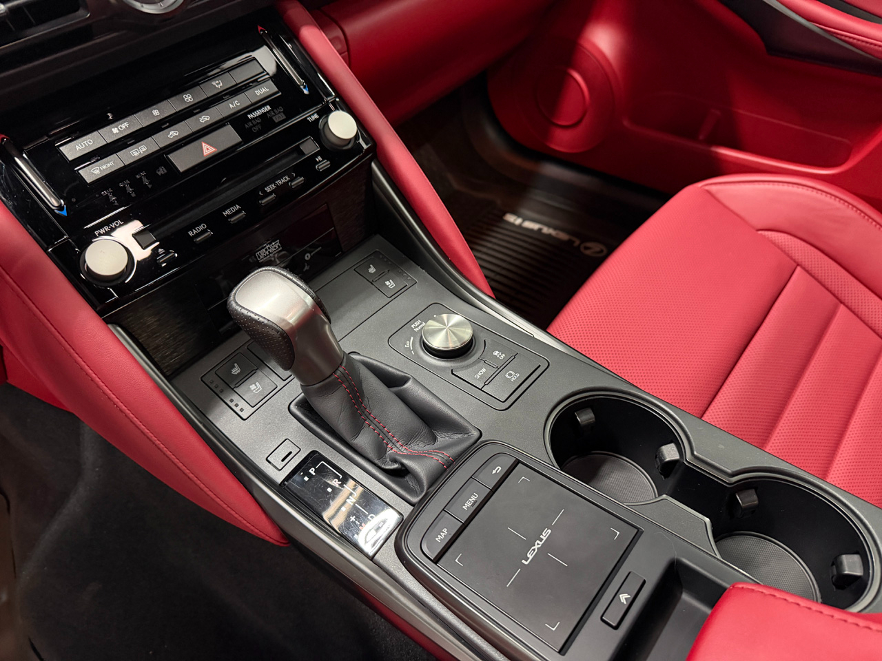 Lexus IS F SPORT 350 AWD 2023