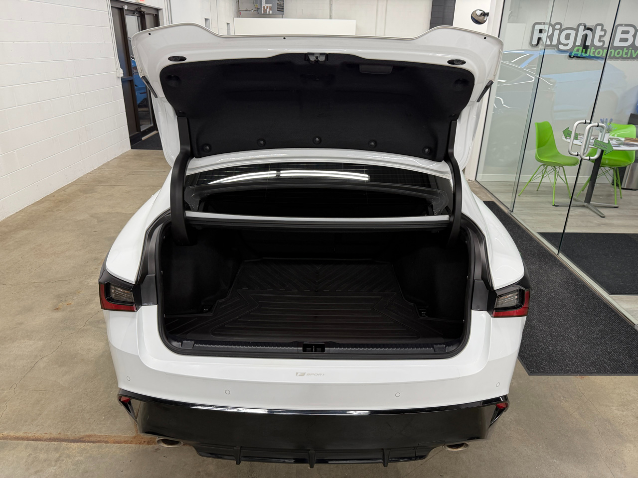 Lexus IS F SPORT 350 AWD 2023