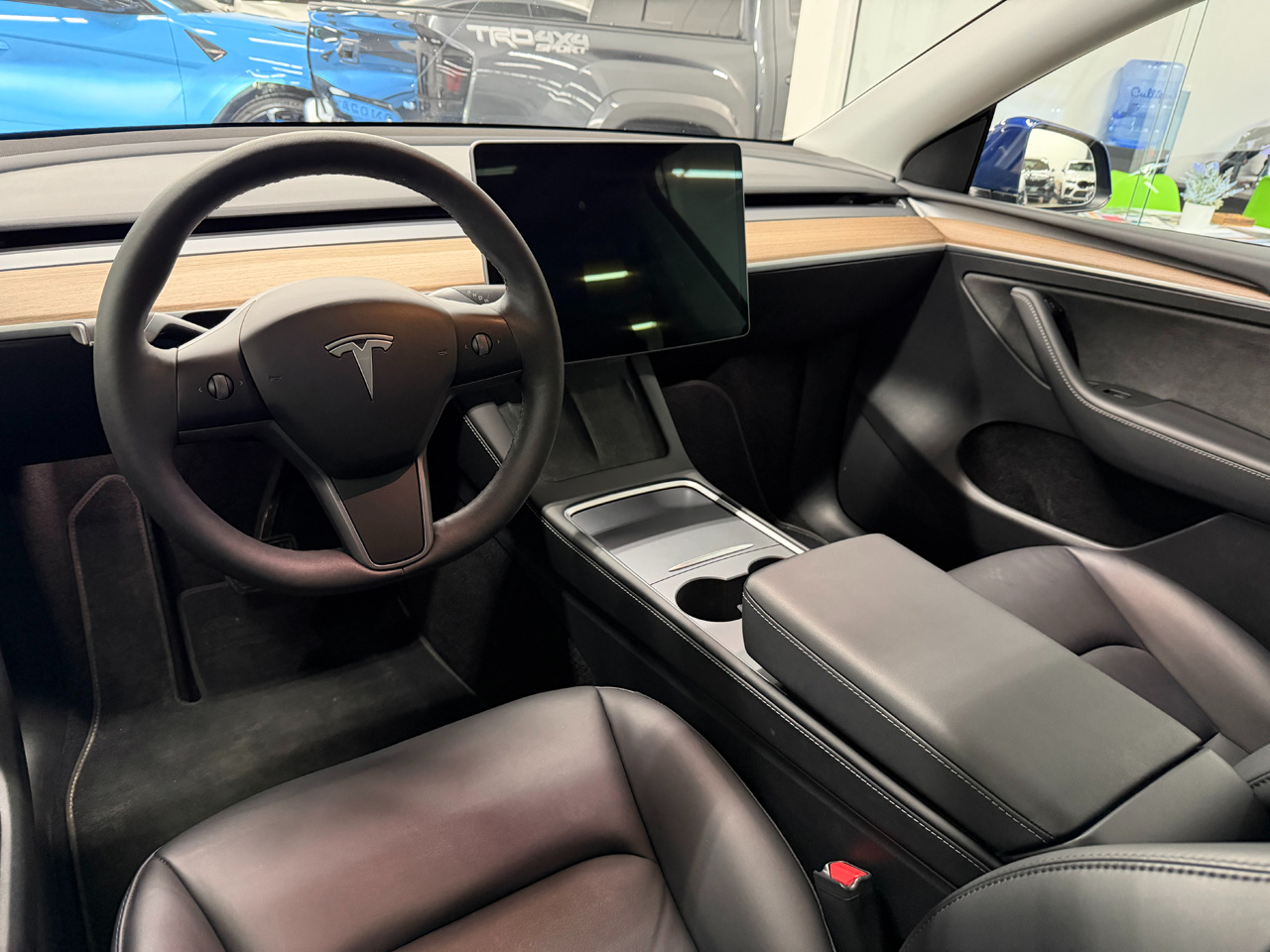 Tesla Model Y Long Range AWD 2023