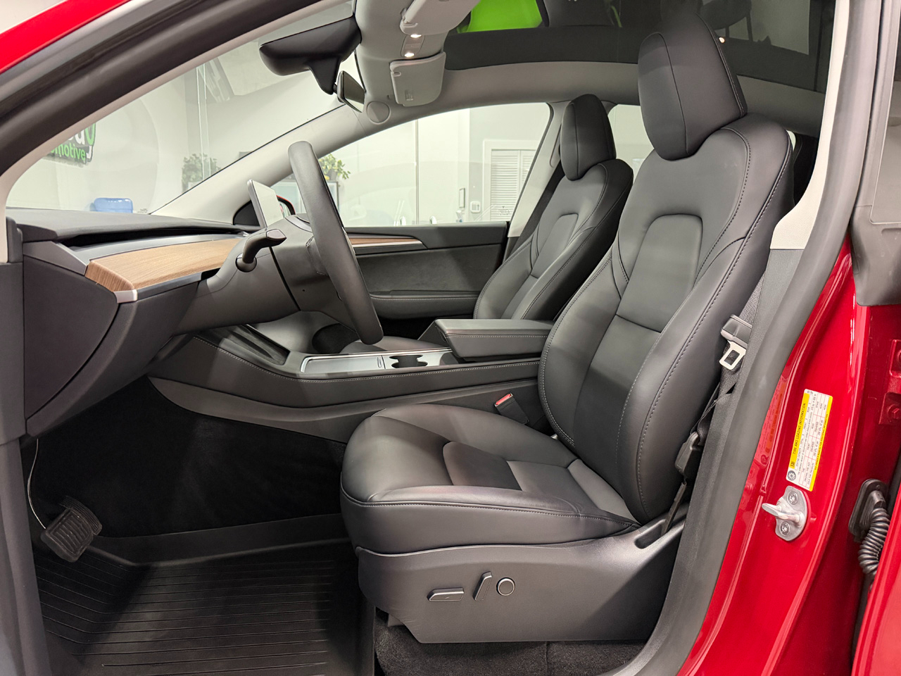 Tesla Model Y Long Range AWD 2023