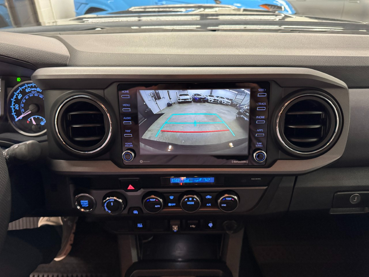 Toyota Tacoma TRD Sport Double Cab 5' Bed V6 4x4 AT (Natl) 2022