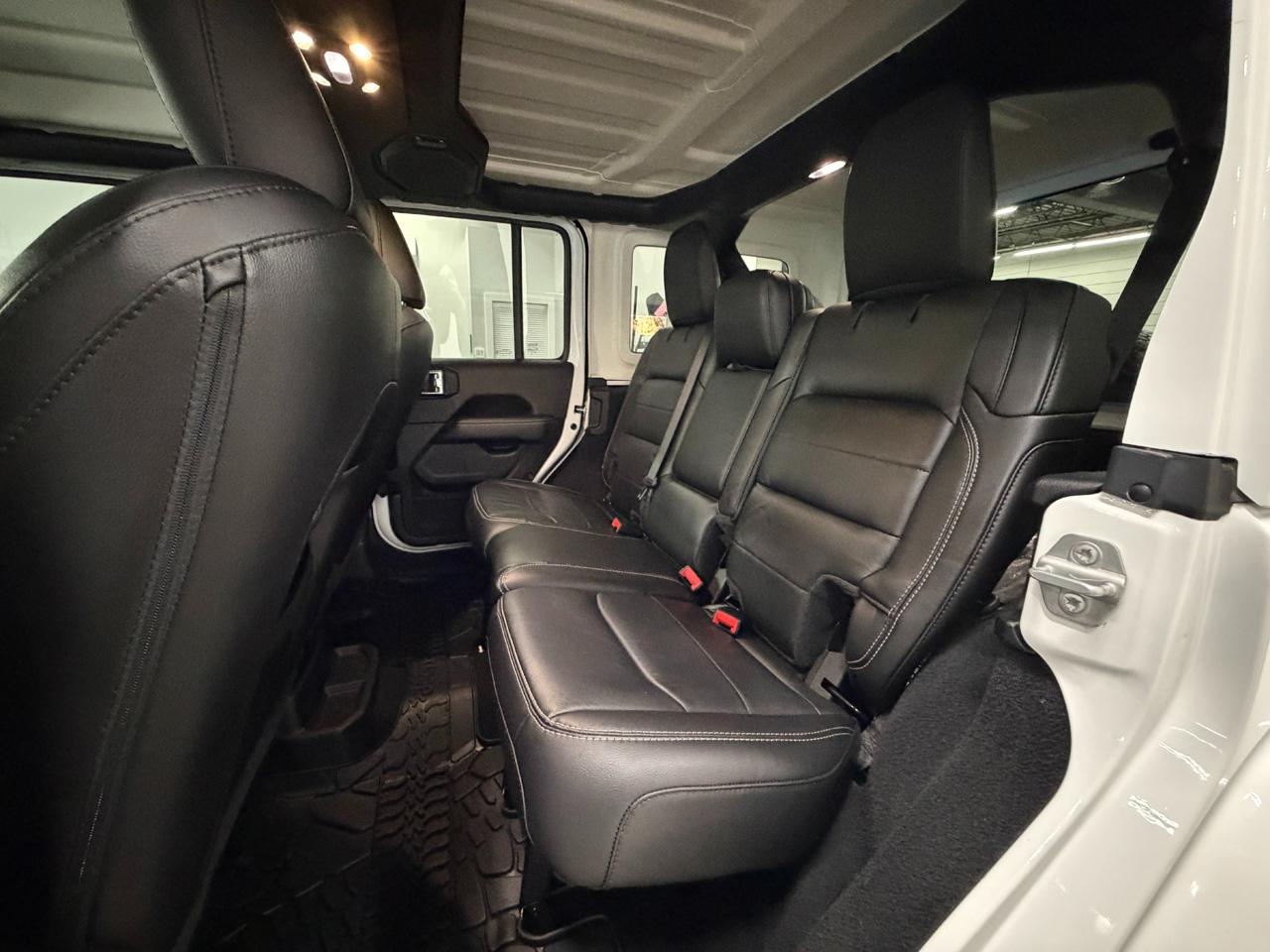 Jeep Wrangler Unlimited Sahara 2019