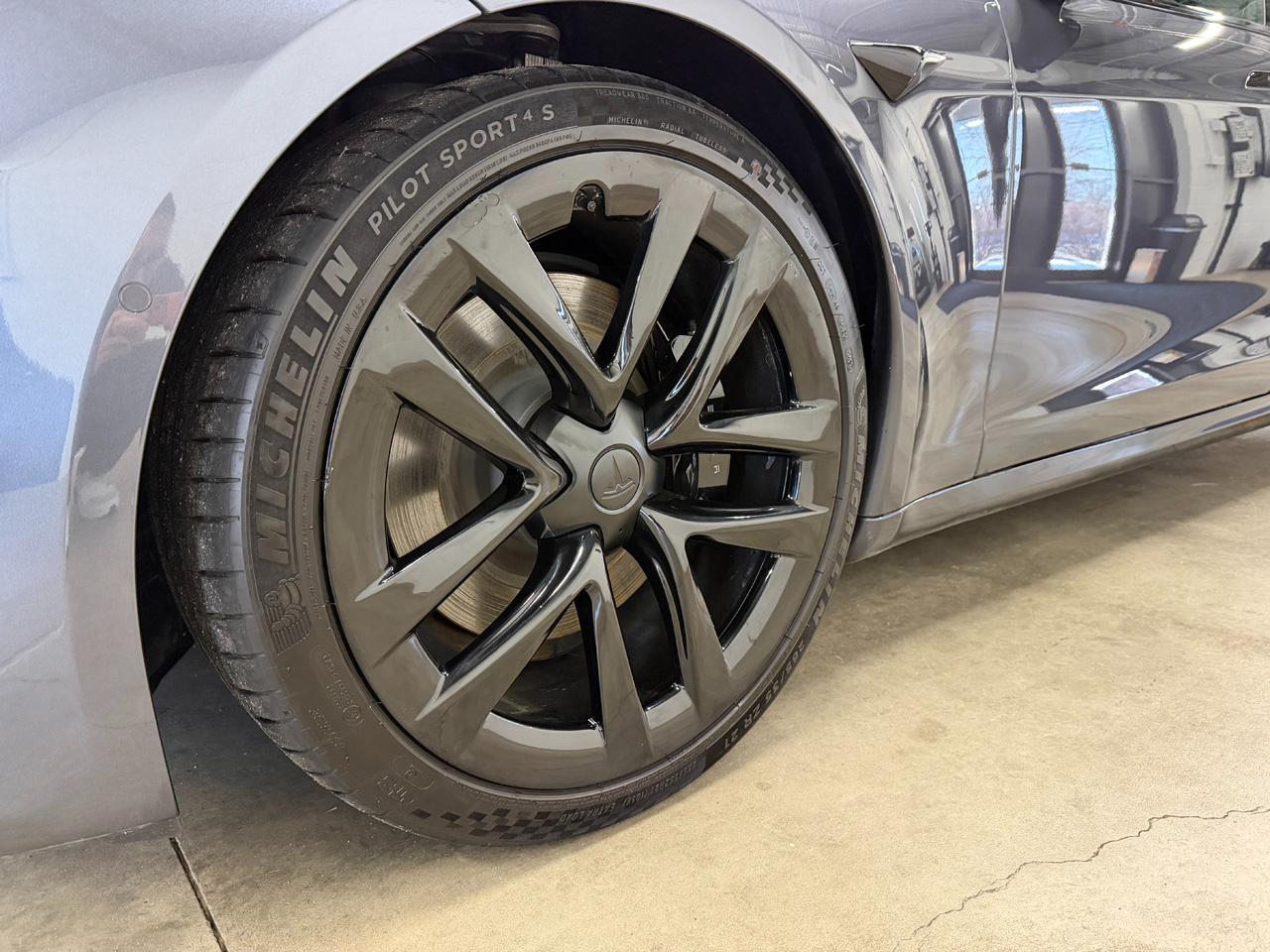 Tesla Model S Plaid 2021