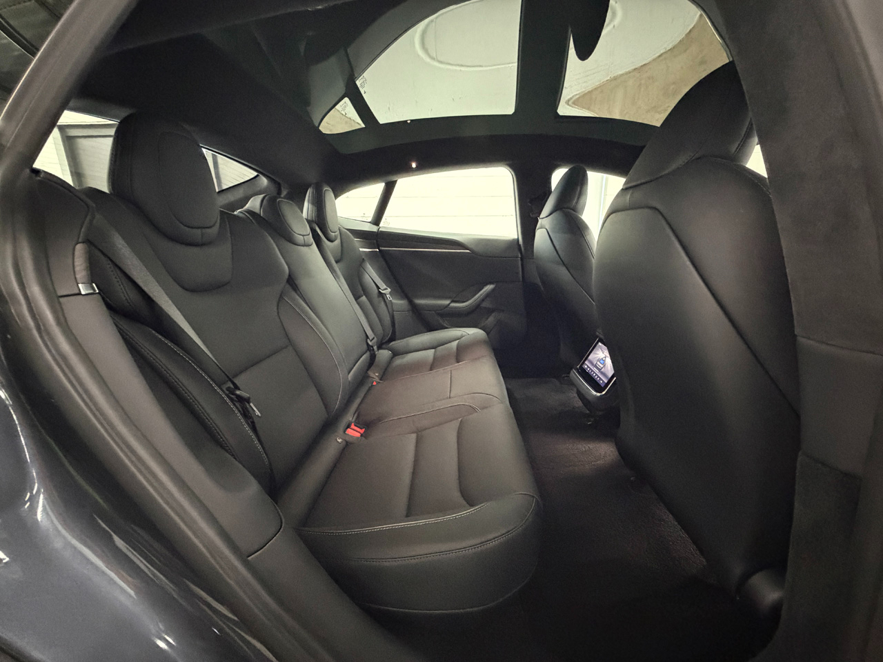 Tesla Model S Plaid 2021