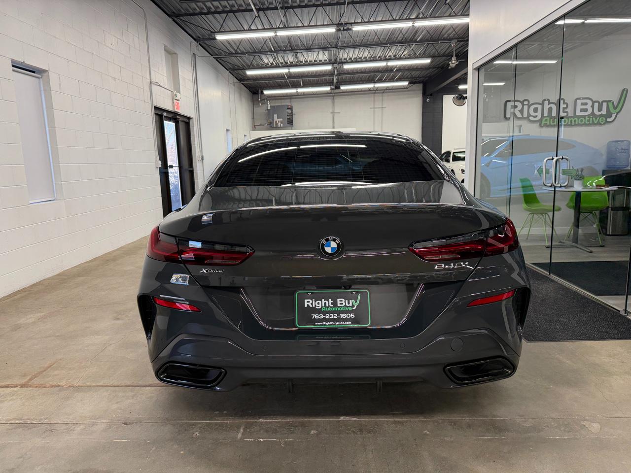 BMW 8-Series Gran Coupe  2023