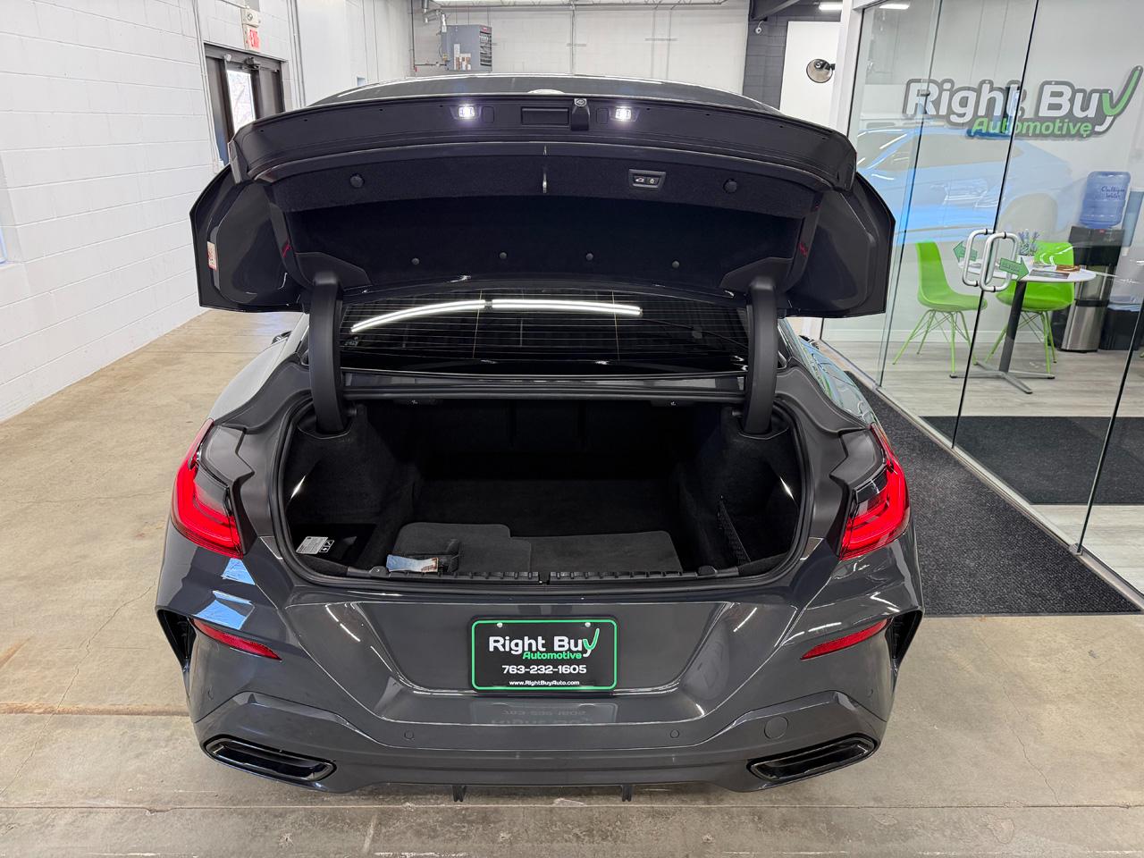 BMW 8-Series Gran Coupe  2023