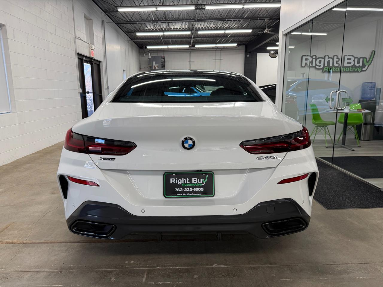 BMW 8-Series Gran Coupe  2023