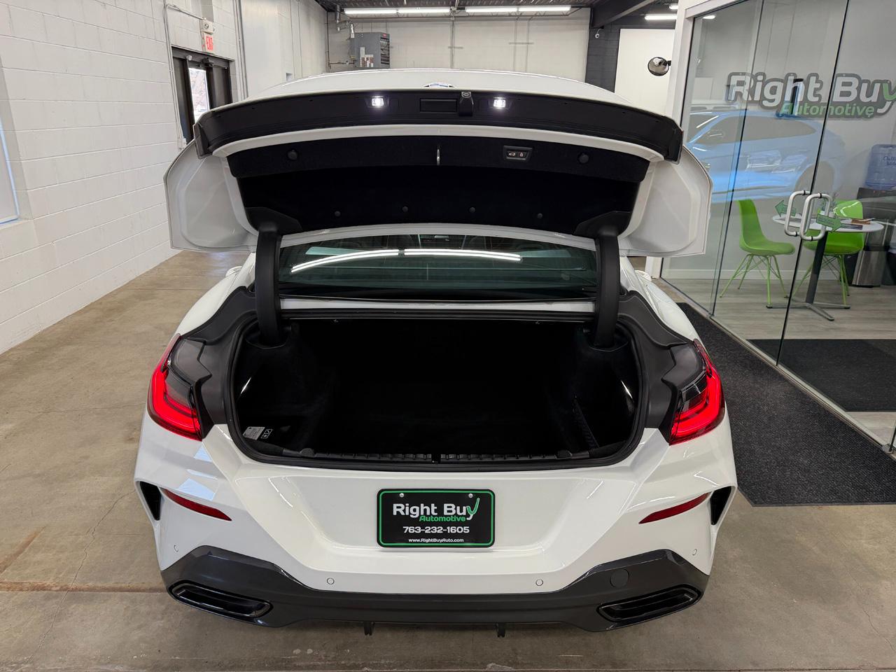 BMW 8-Series Gran Coupe  2023