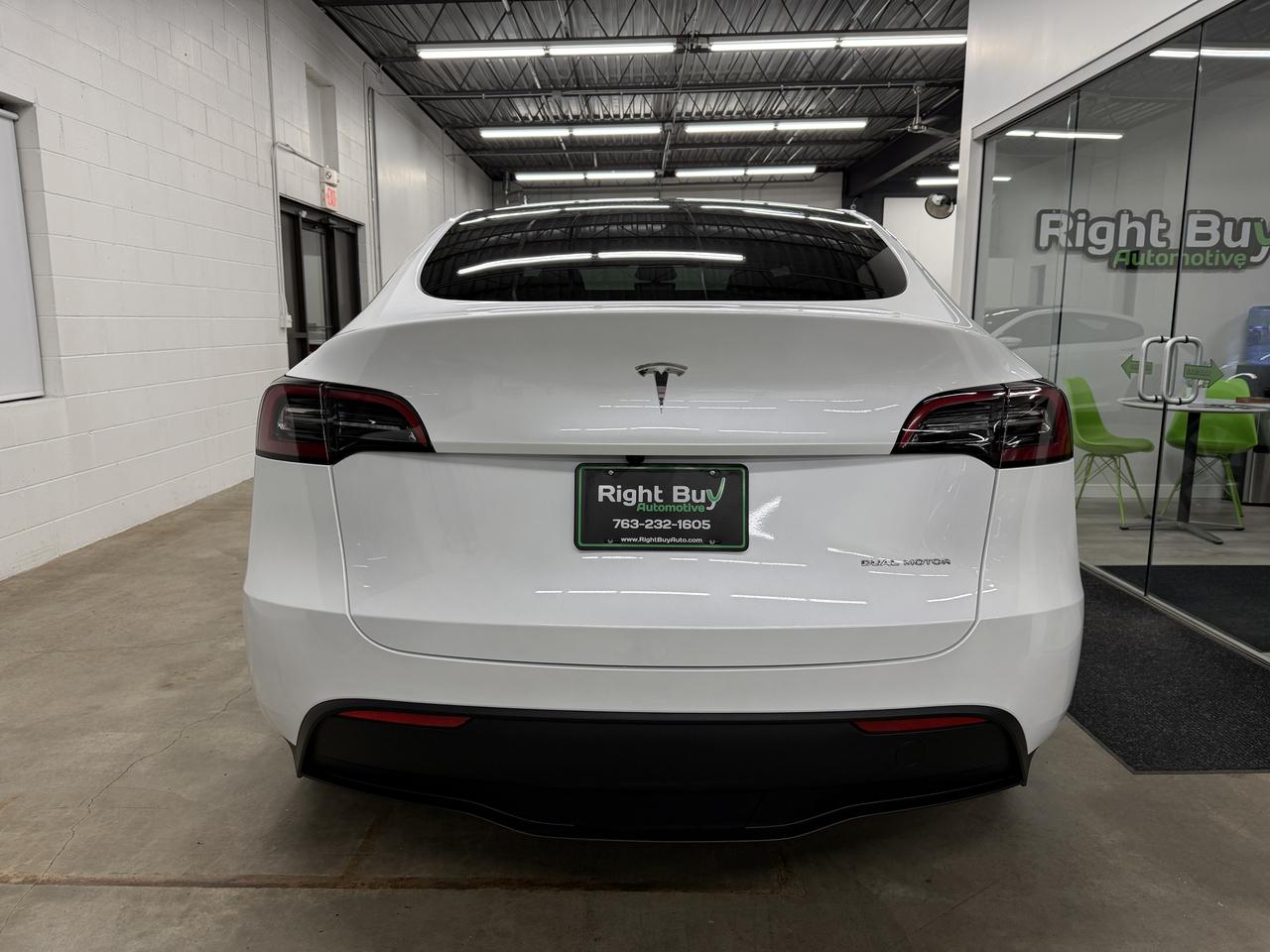 Tesla Model Y Long Range 2024