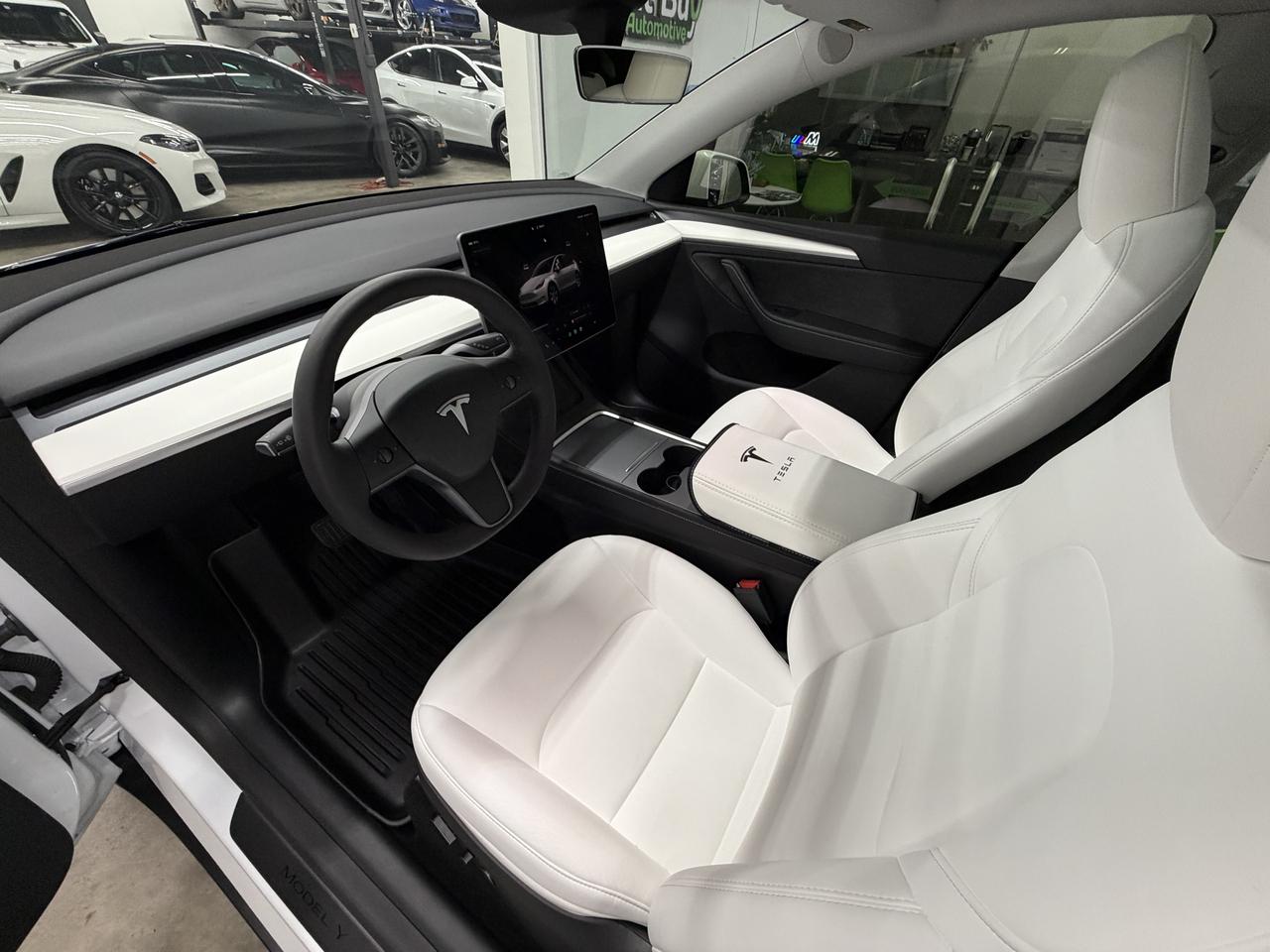 Tesla Model Y Long Range 2024