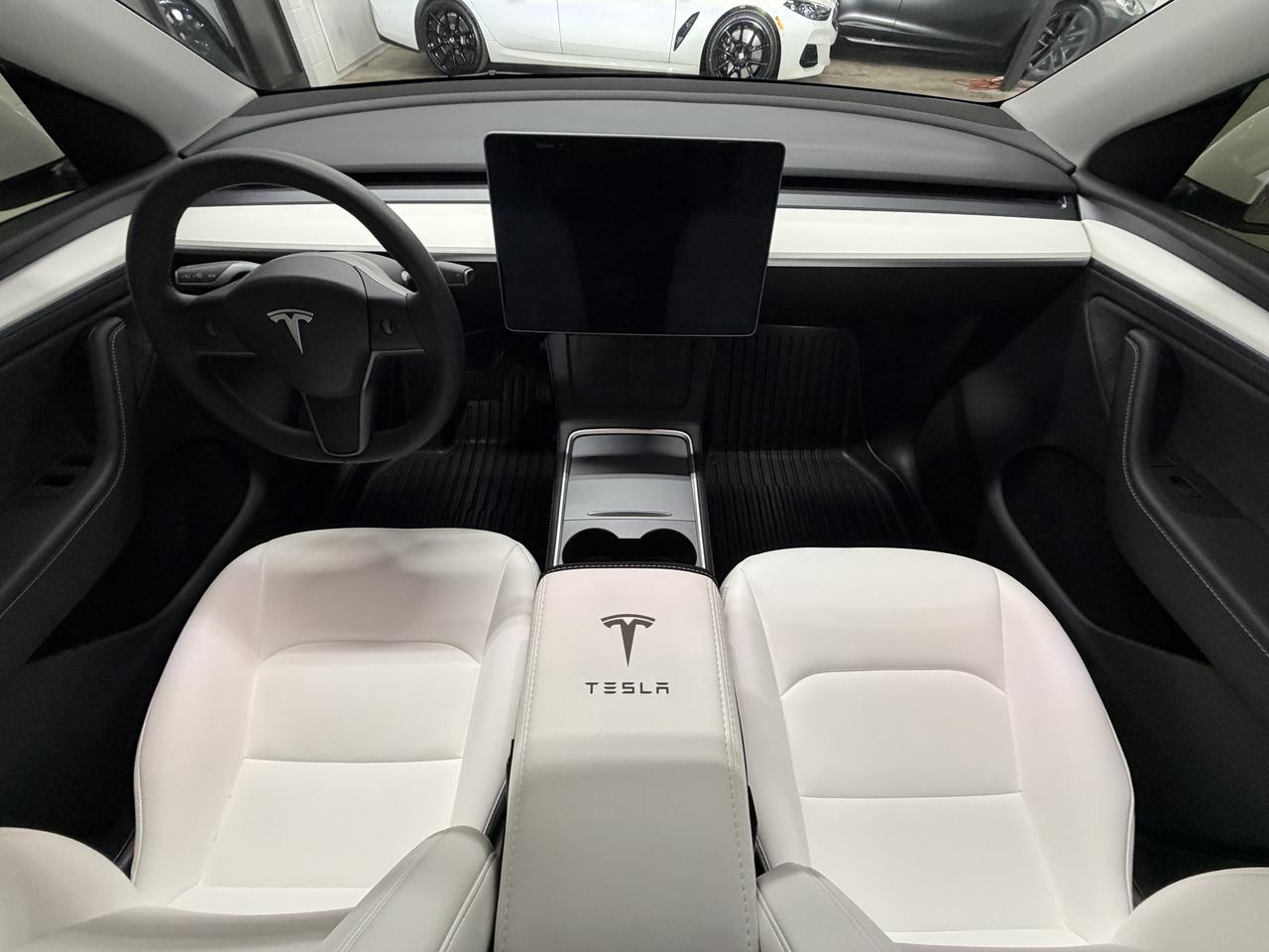 Tesla Model Y Long Range 2024