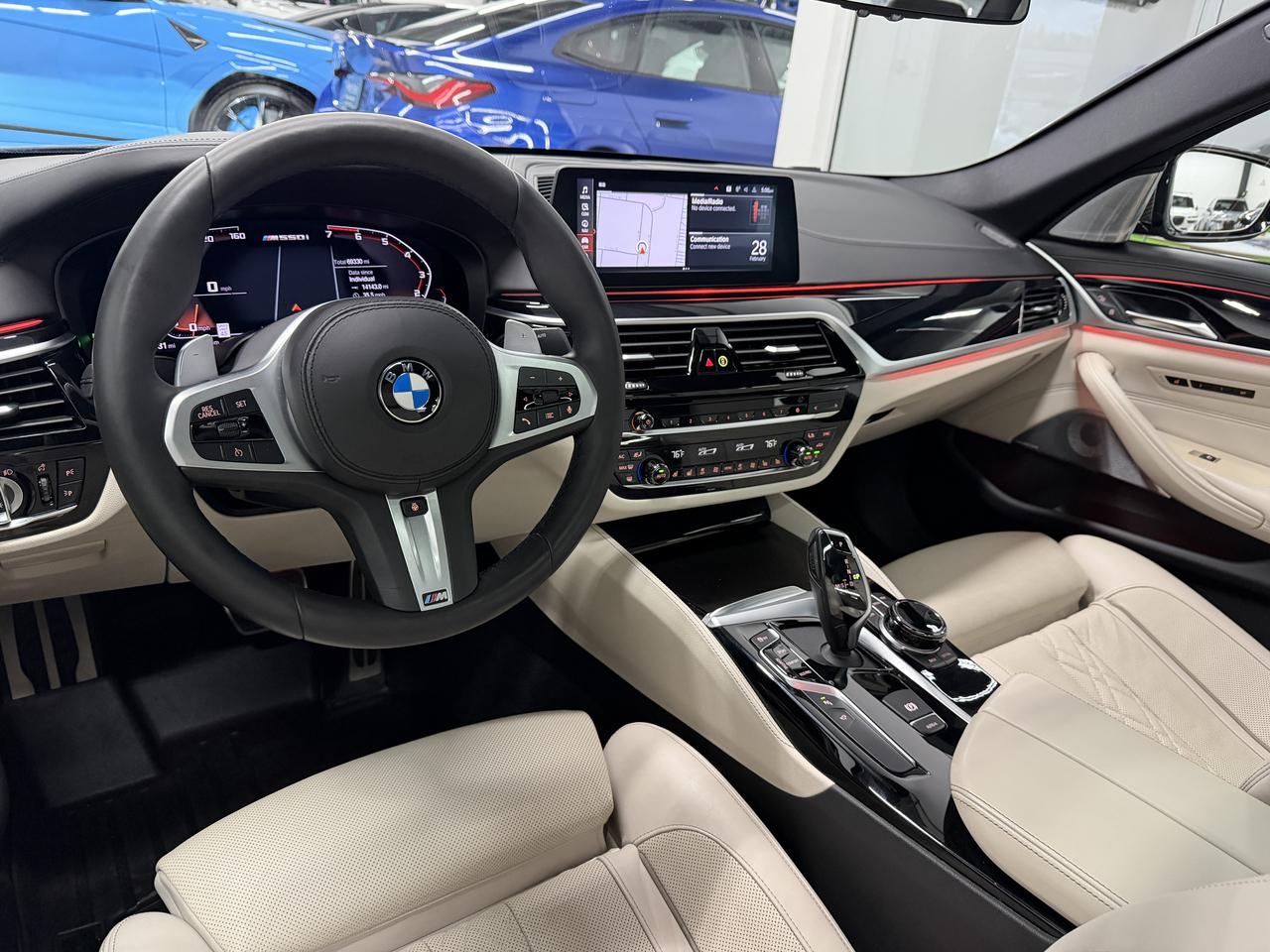 BMW 5-Series M550i xDrive 2020