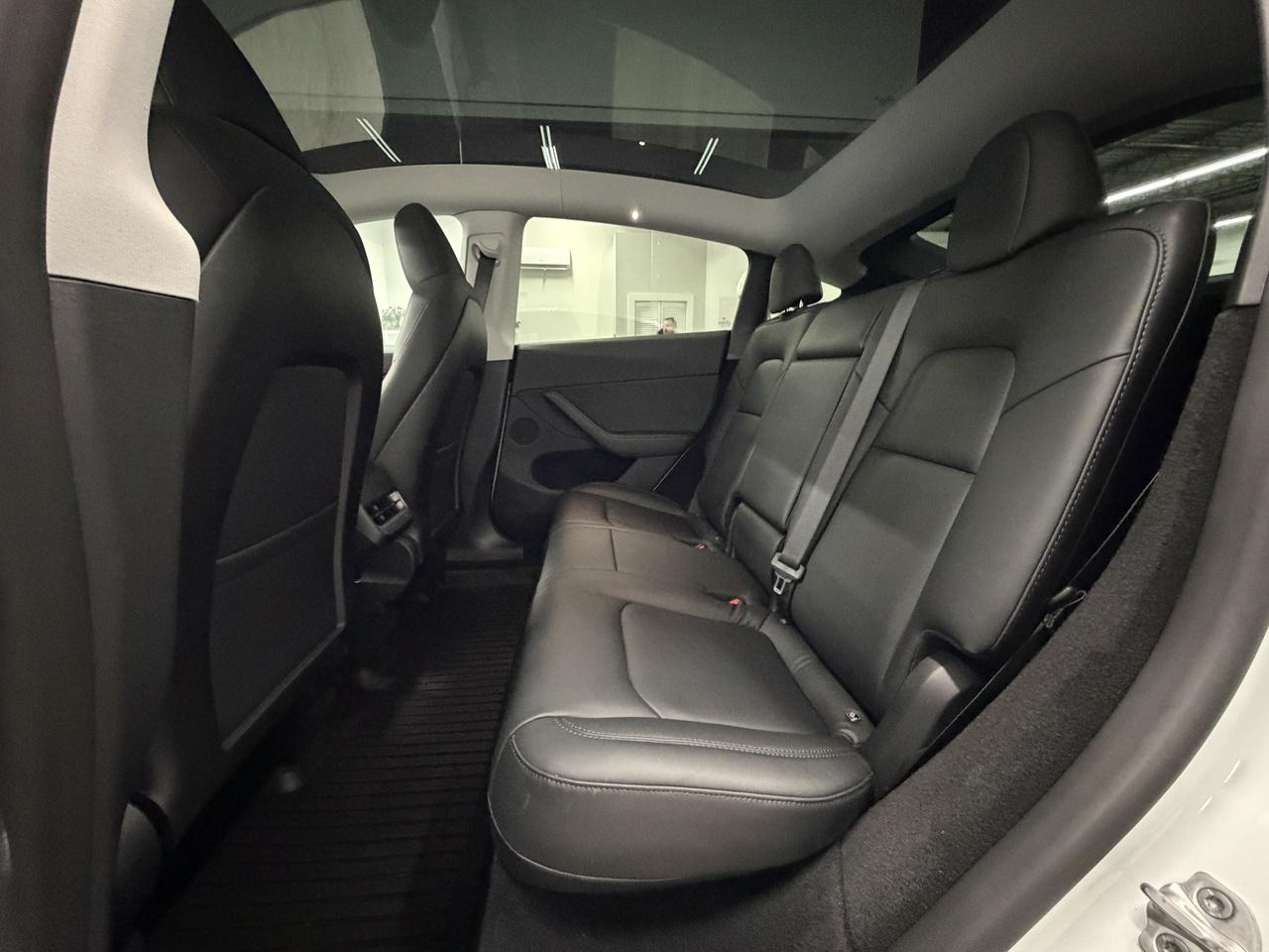 Tesla Model Y Long Range 2023