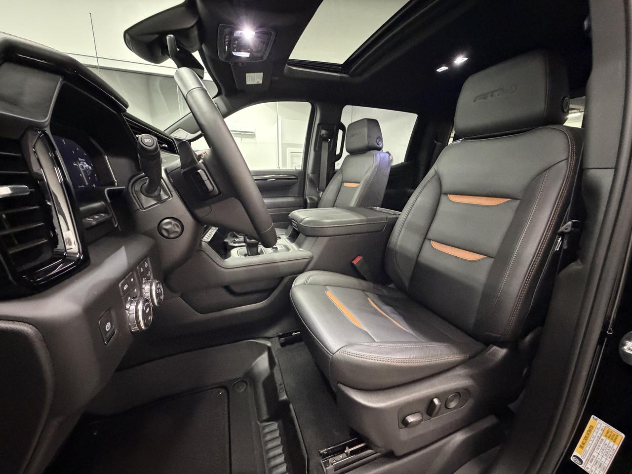 GMC Sierra 1500 AT4 Crew Cab 4WD 2026