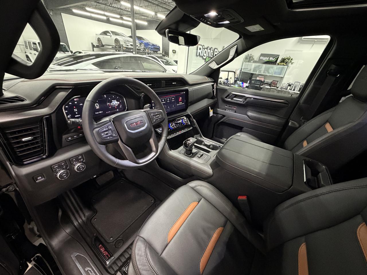 GMC Sierra 1500 AT4 Crew Cab 4WD 2026