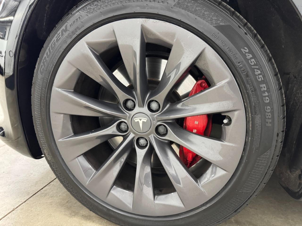 Tesla Model S Performance AWD 2020