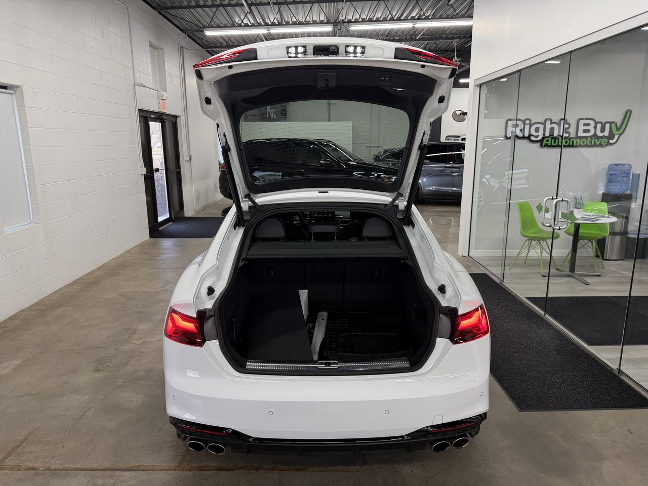 Audi S5 Premium Plus Hatchback quattro 2022