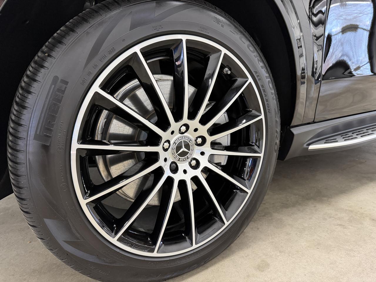 Mercedes-Benz GLE-Class  2023