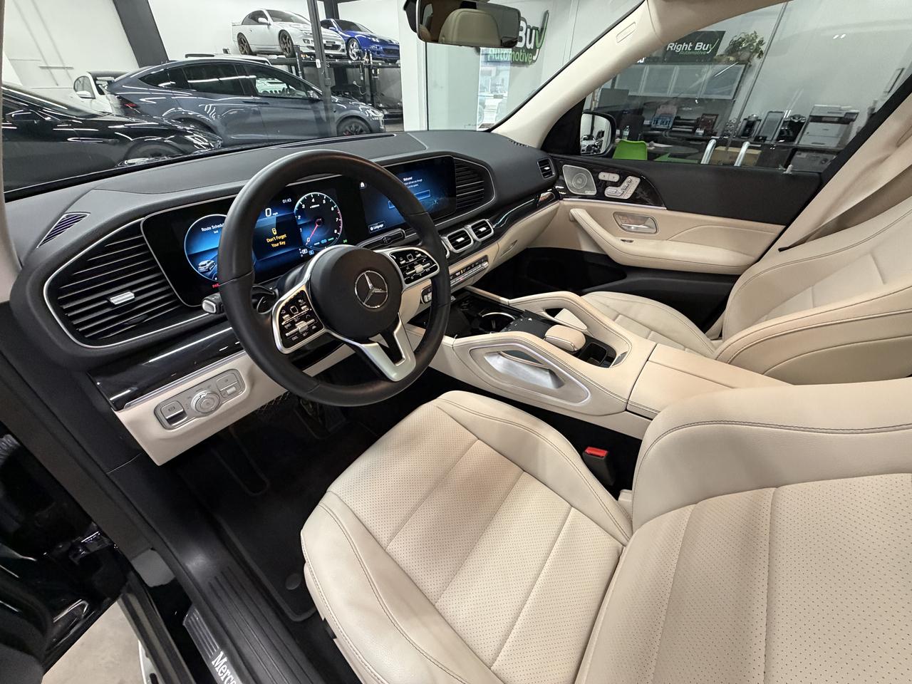 Mercedes-Benz GLE-Class  2023