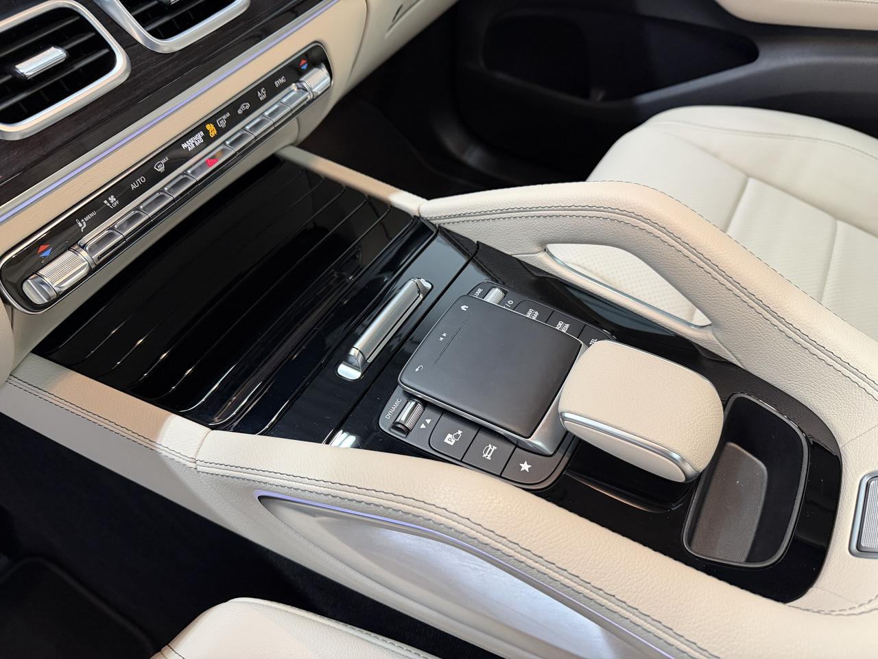 Mercedes-Benz GLE-Class  2023