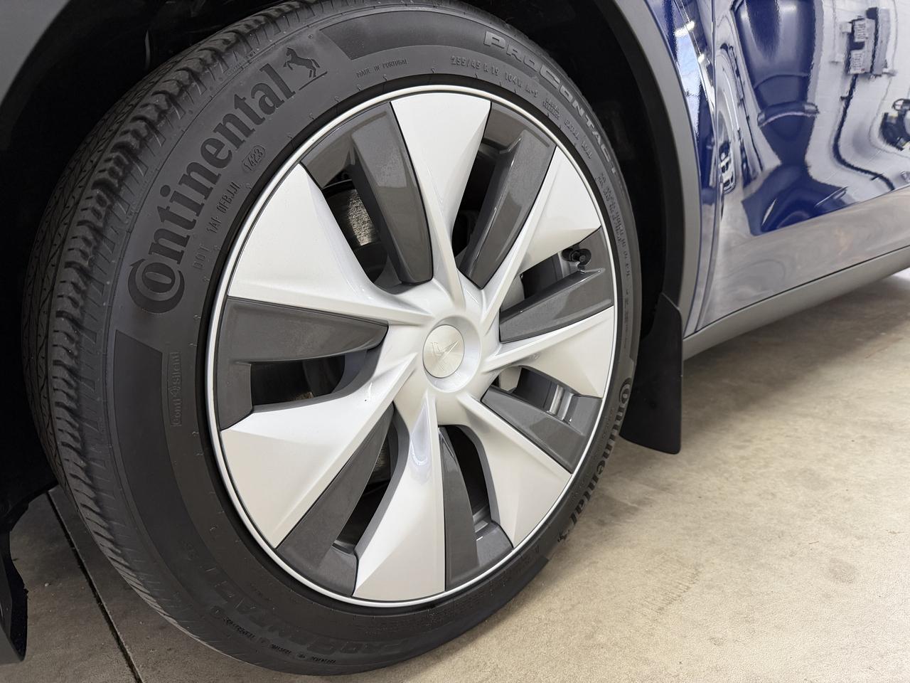 Tesla Model Y Long Range 2023