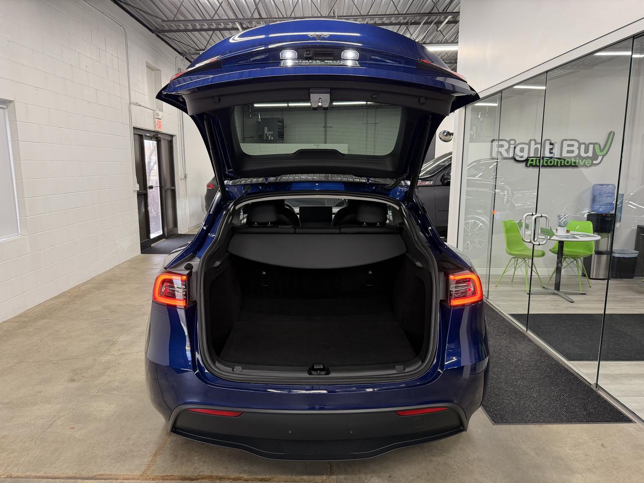 Tesla Model Y Long Range 2023