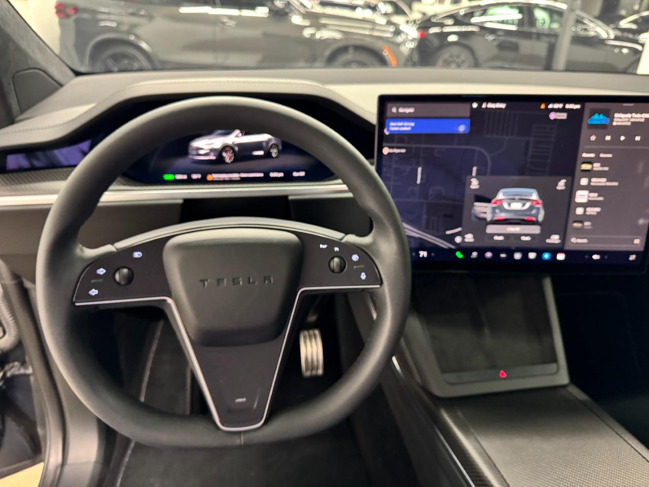 Tesla Model X Plaid 2023