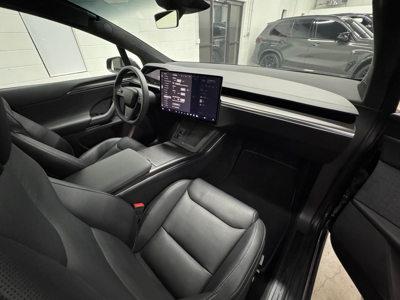 Tesla Model X Plaid 2023