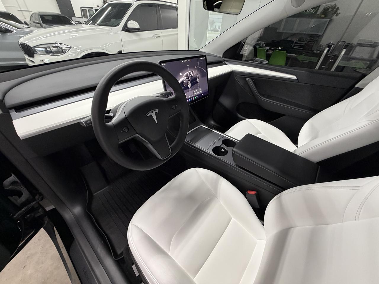 Tesla Model Y Long Range 2023