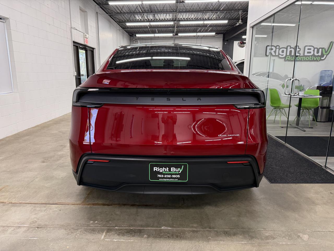 Tesla Model Y Long Range 2026