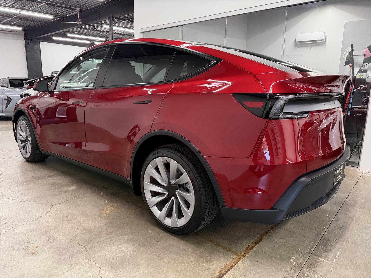 Tesla Model Y Long Range 2026