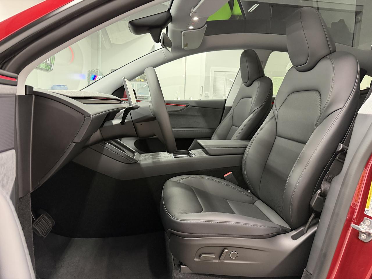 Tesla Model Y Long Range 2026