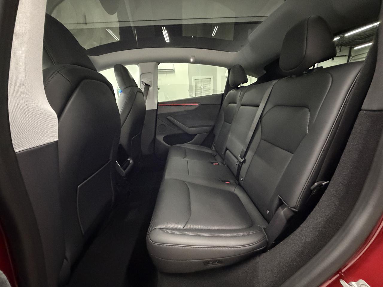 Tesla Model Y Long Range 2026