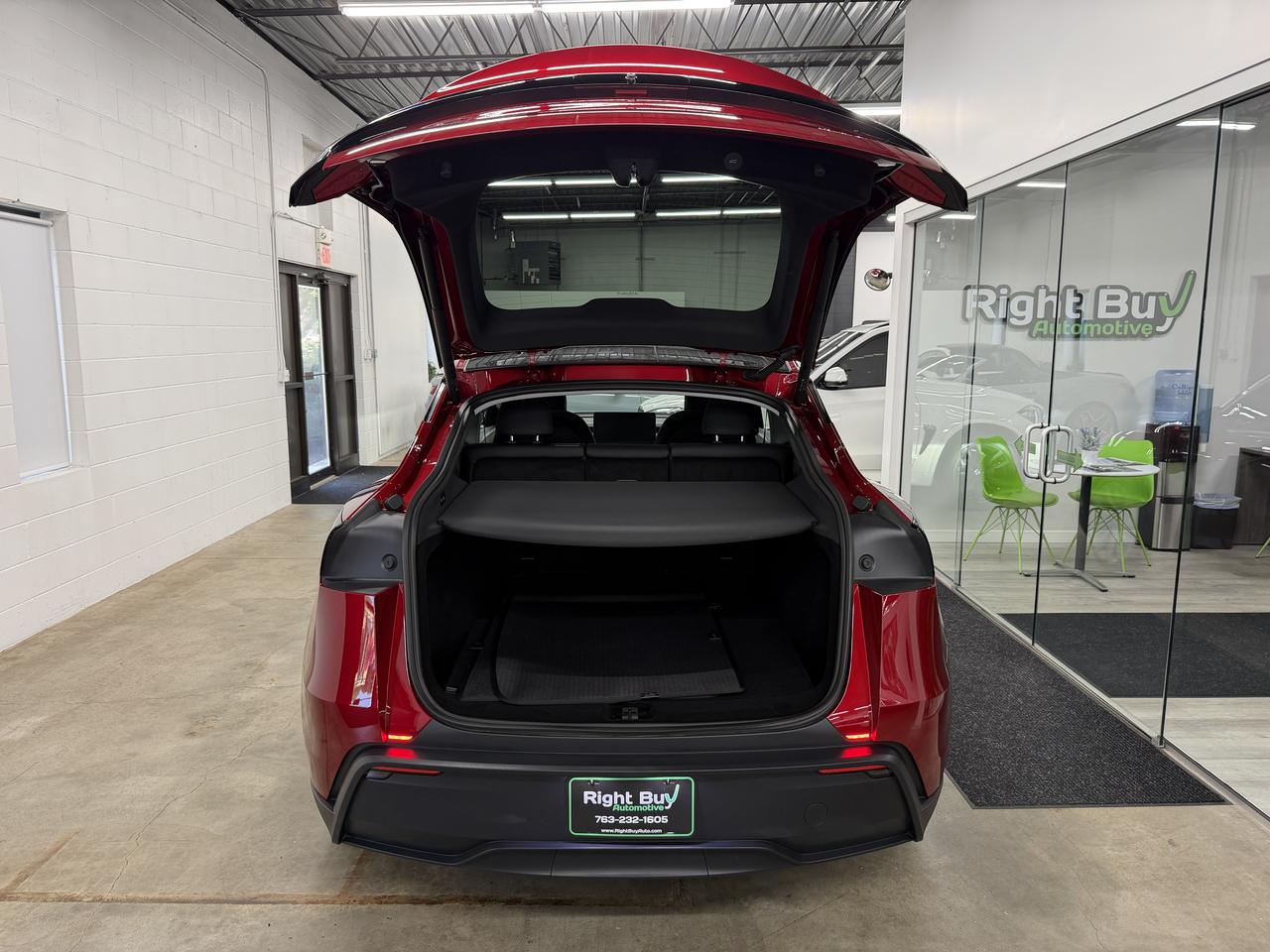Tesla Model Y Long Range 2026