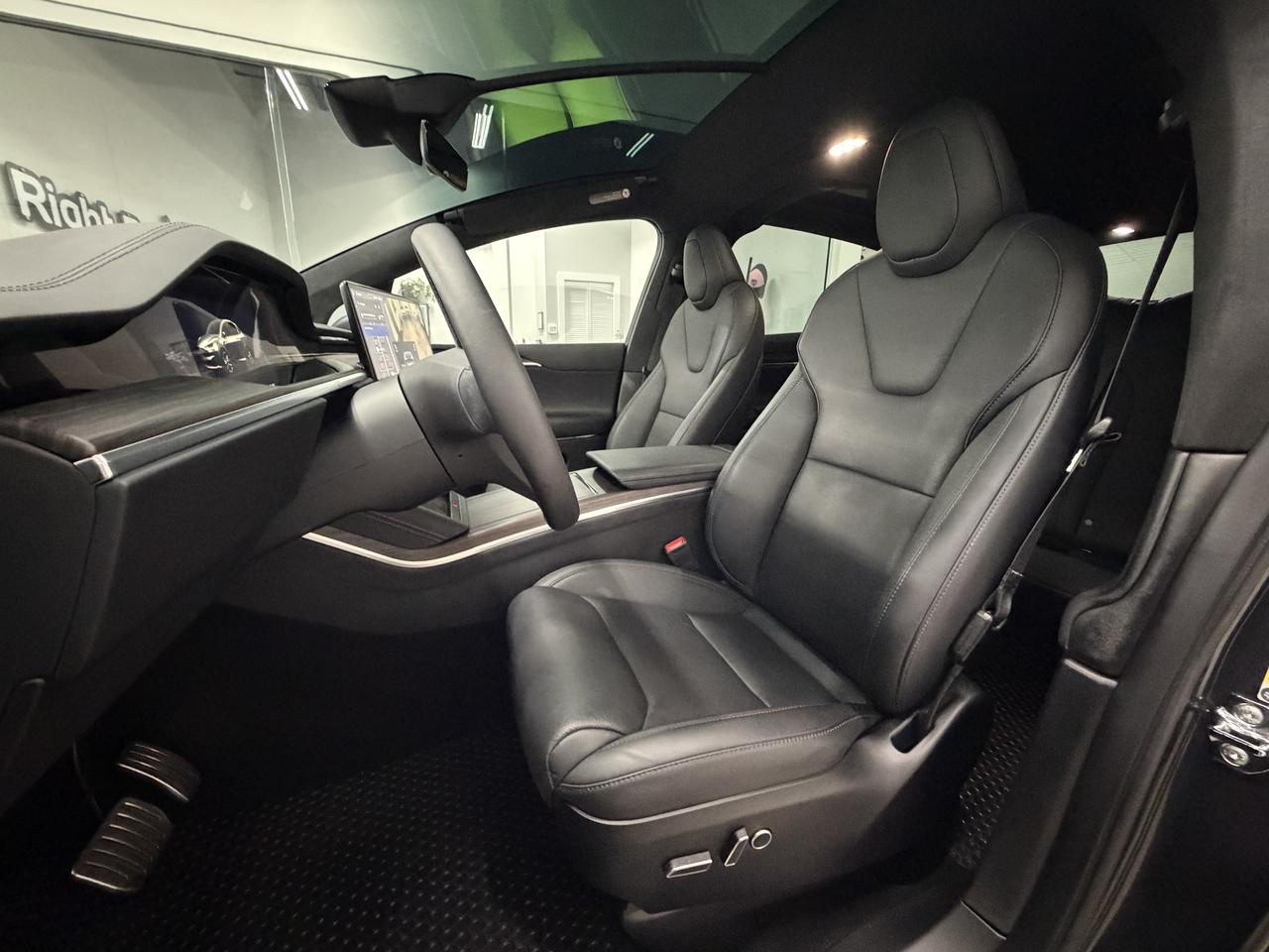 Tesla Model X Long Range 2024