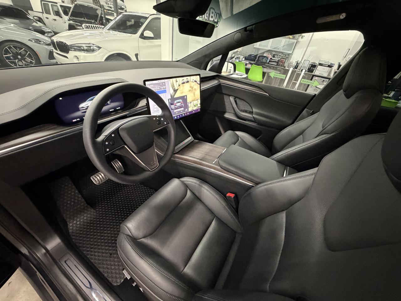 Tesla Model X Long Range 2024