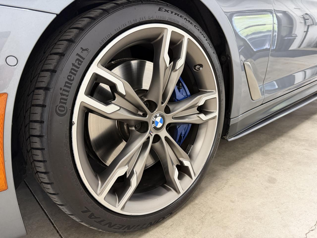 BMW 5-Series M550i xDrive 2019