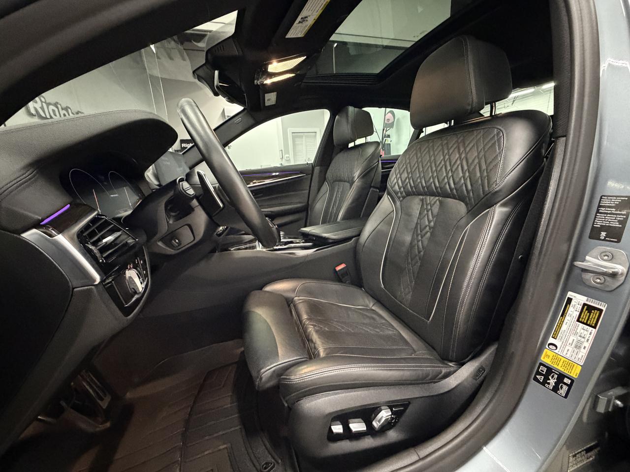 BMW 5-Series M550i xDrive 2019