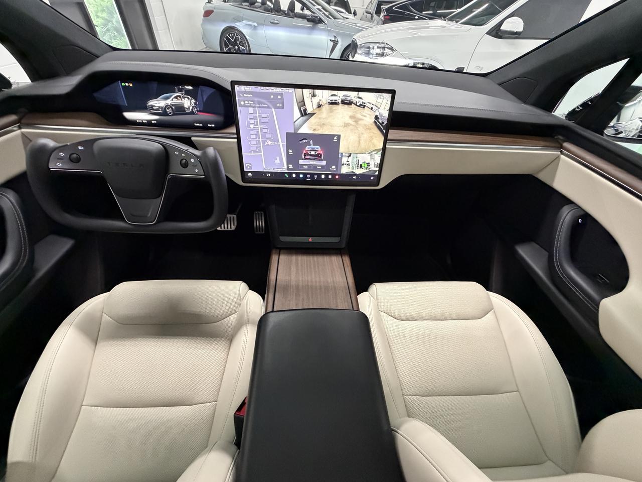Tesla Model X  2023