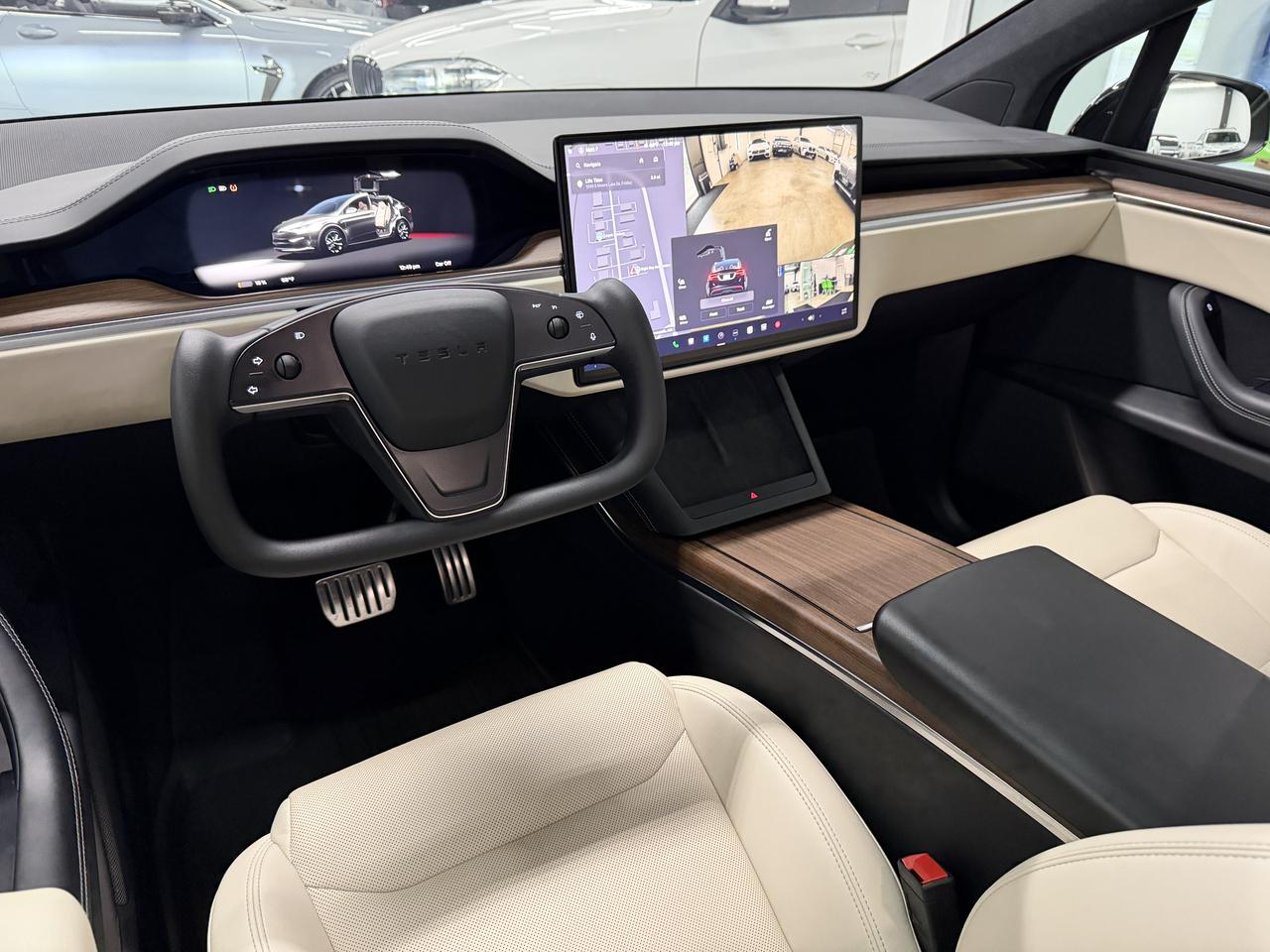 Tesla Model X  2023
