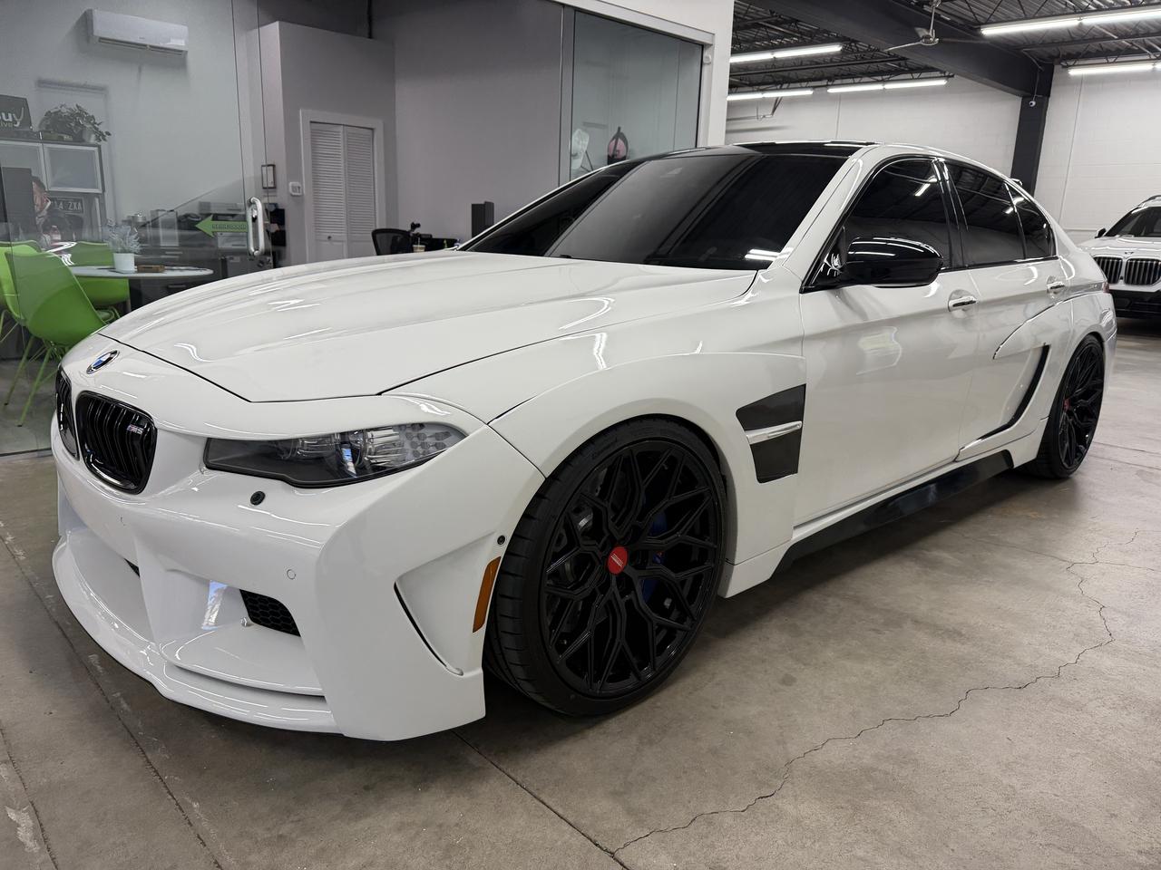 2013 BMW M5 Sedan