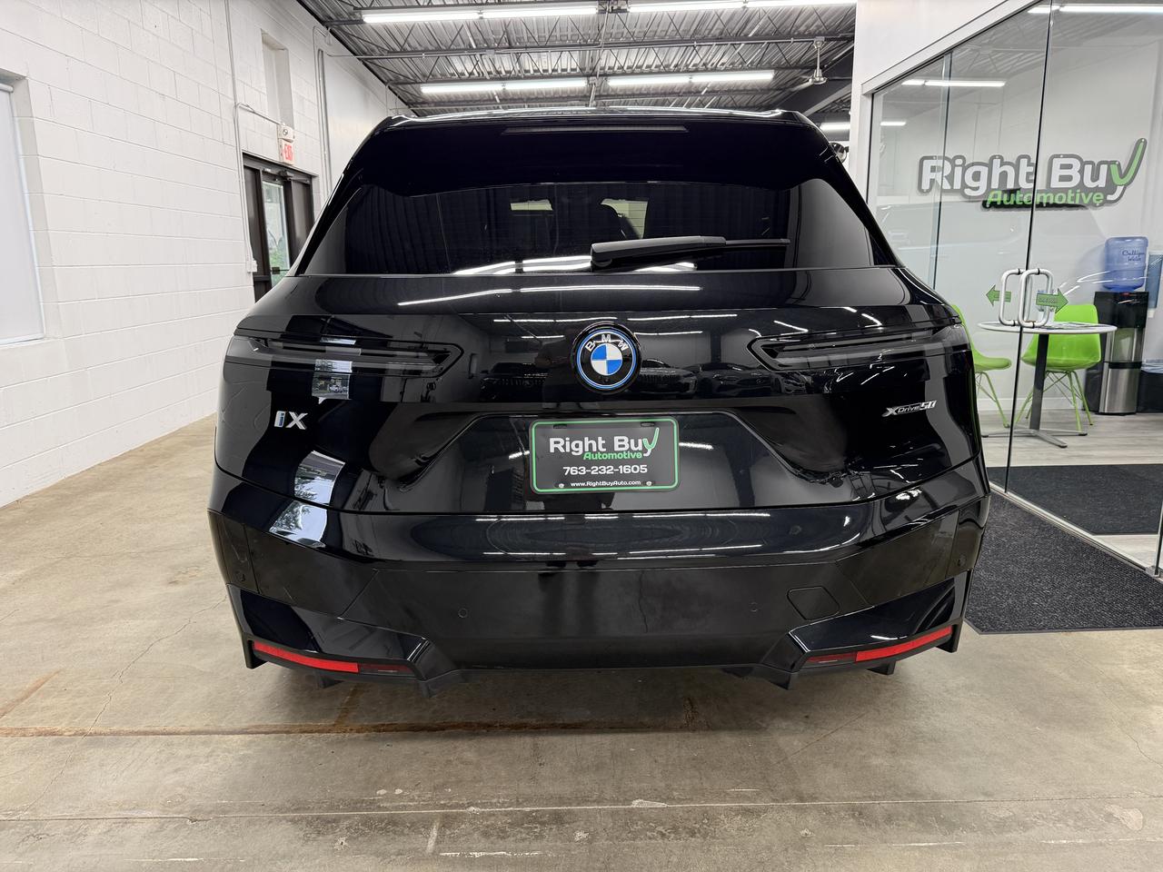 BMW iX xDrive50 2024
