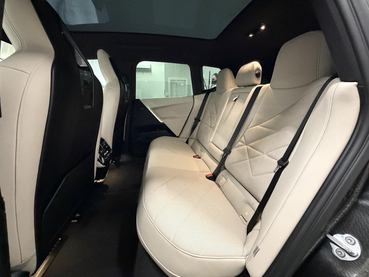 BMW iX xDrive50 2024