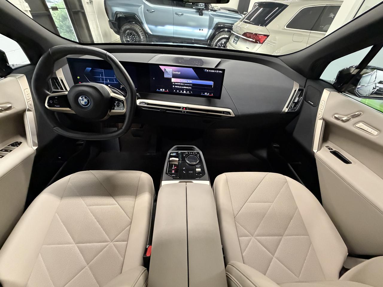BMW iX xDrive50 2024