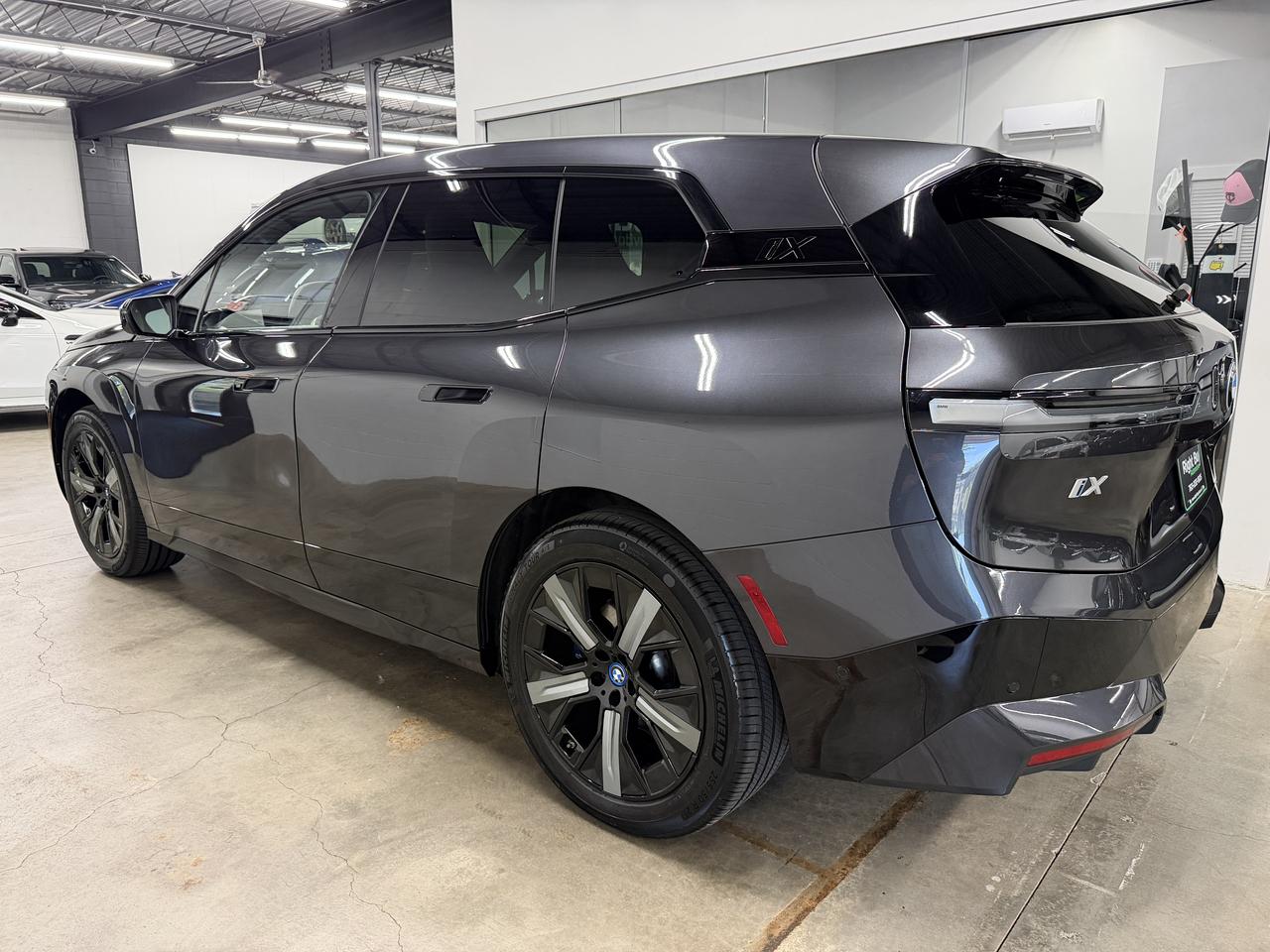 BMW iX xDrive50 2024