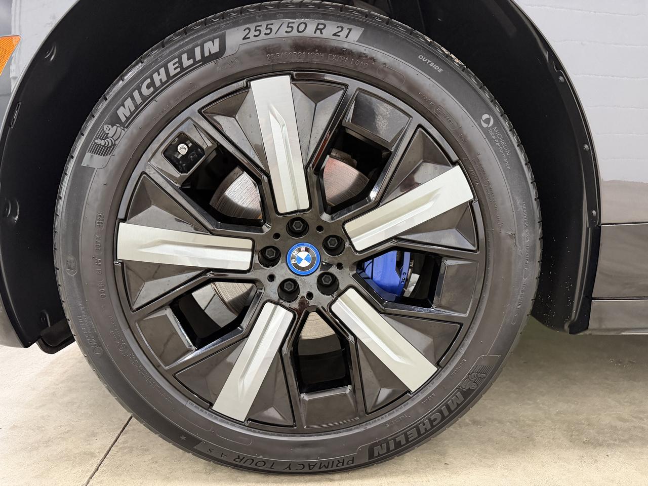 BMW iX xDrive50 2024