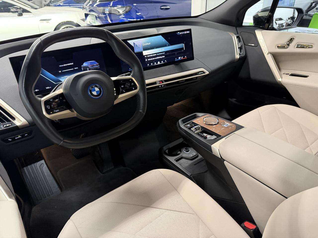 BMW iX xDrive50 2024