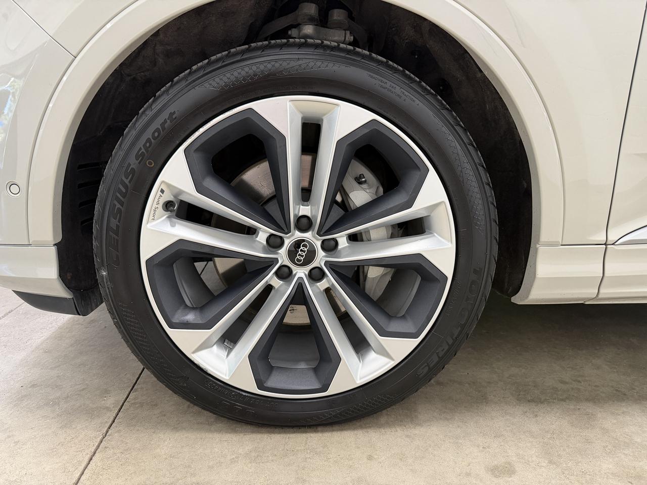 Audi Q7 Prestige 55 TFSI quattro 2021